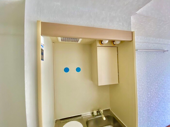 ドゥエルミヤザキの物件内観写真