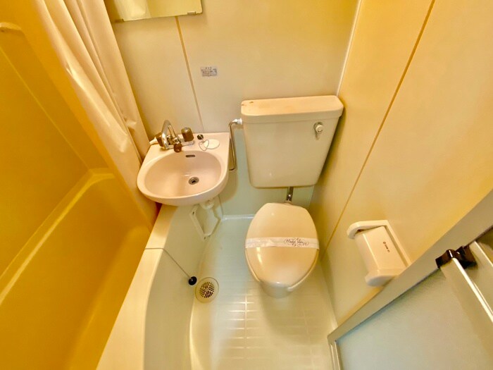 ドゥエルミヤザキの物件内観写真