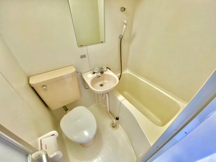 ドゥエルミヤザキの物件内観写真