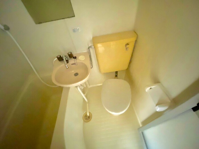 ドゥエルミヤザキの物件内観写真