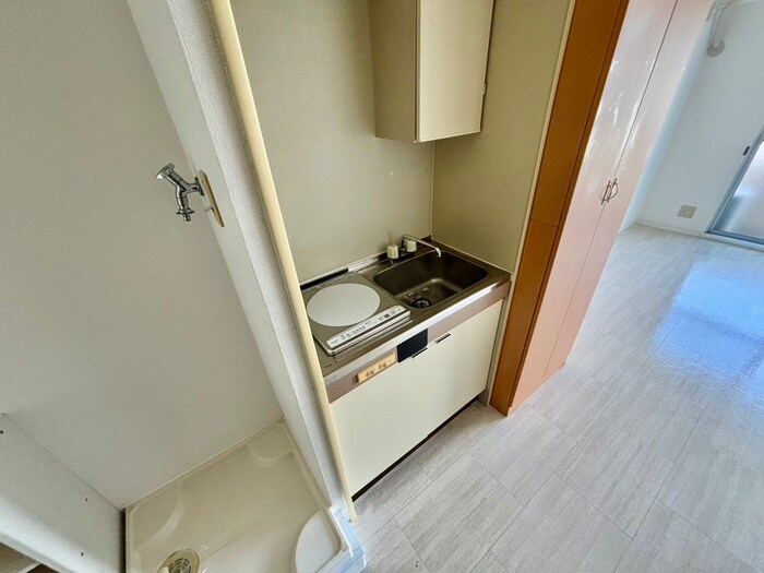 ドゥエルミヤザキの物件内観写真