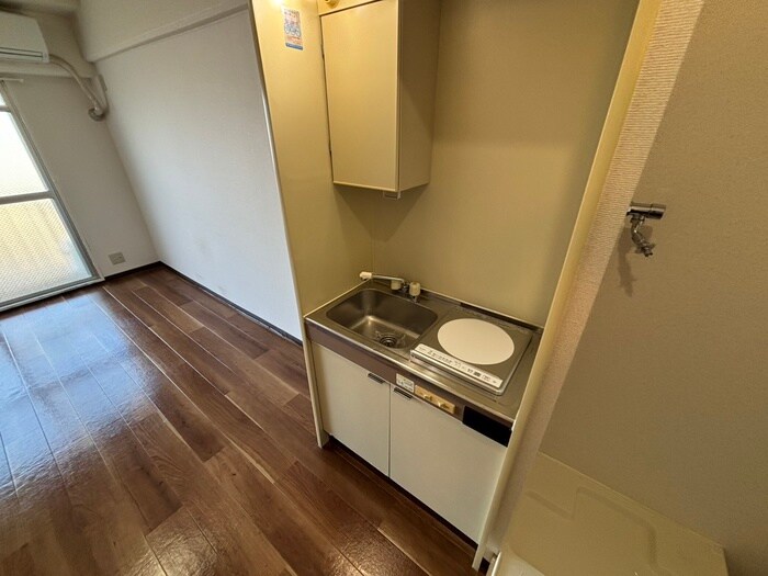 ドゥエルミヤザキの物件内観写真