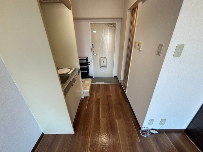 ドゥエルミヤザキの物件内観写真