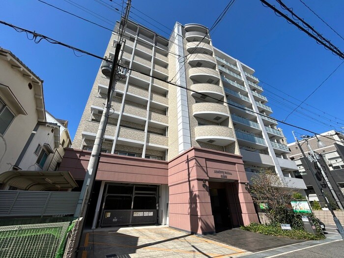 モントレーメゾン伍番館の物件外観写真