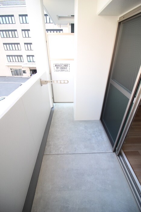 グランブルー高槻の物件内観写真