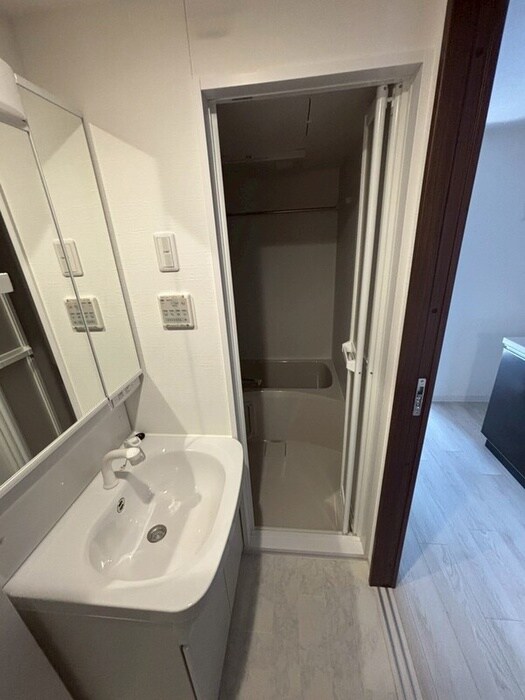 エストゥルース京都(201)の物件内観写真