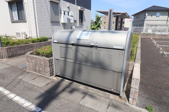 レ－クタウンＥ棟の物件外観写真