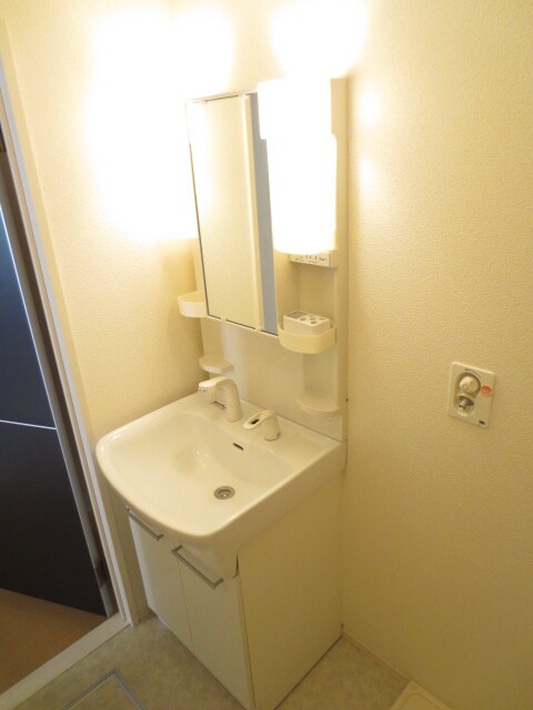 レ－クタウンＥ棟の物件内観写真