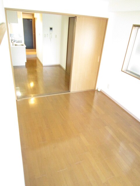 グランドパルティ－ルⅢの物件内観写真