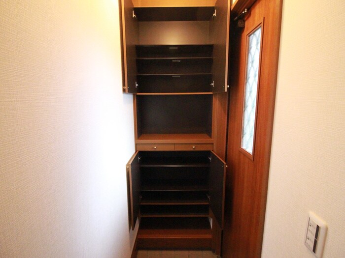 エタ－ナルウッドの物件内観写真