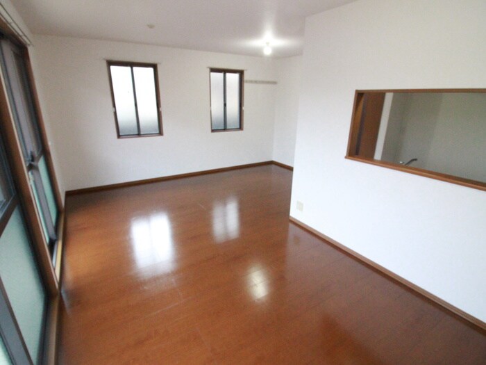 エタ－ナルウッドの物件内観写真