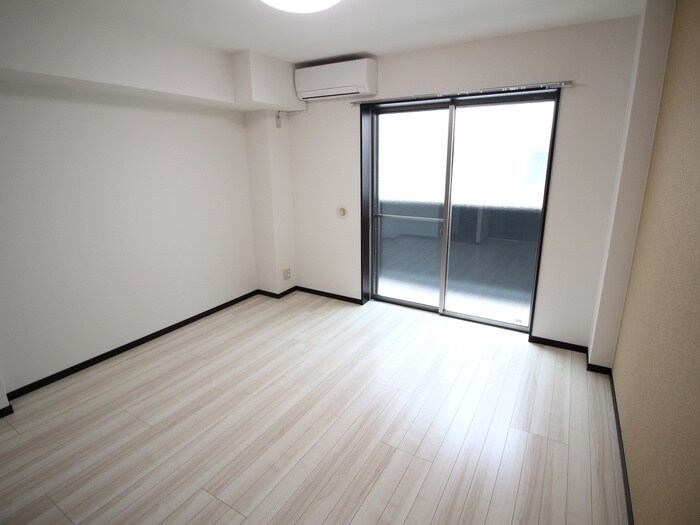 ｱﾝﾌﾟﾙｰﾙﾌｪｰﾙ堺東の物件内観写真