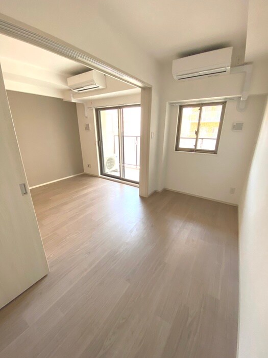 STANDZ新大阪の物件内観写真