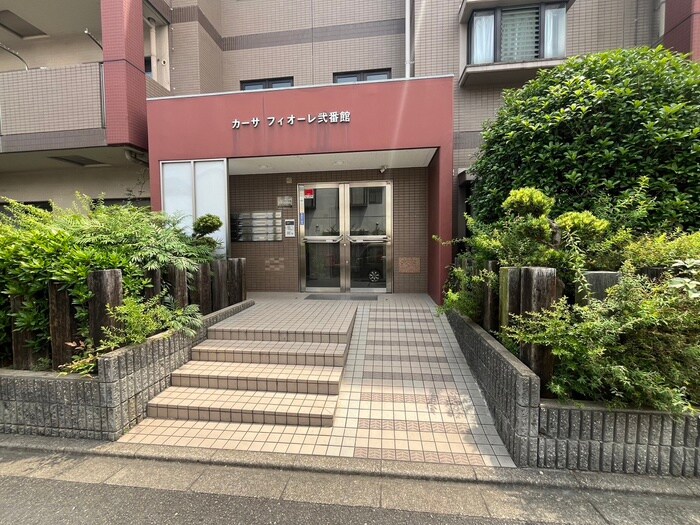 カ－サフィオ－レ弐番館の物件外観写真