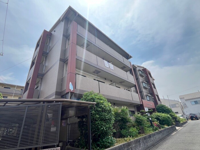 カ－サフィオ－レ弐番館の物件外観写真