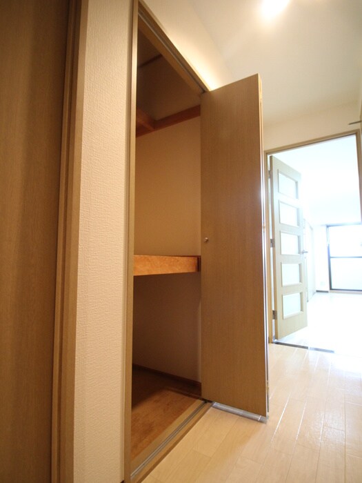 カ－サフィオ－レ弐番館の物件内観写真