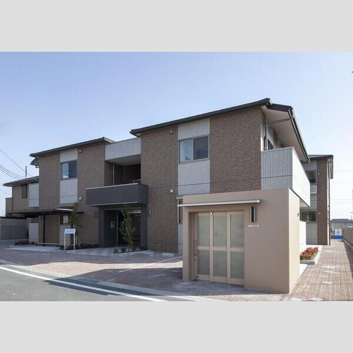 サンルミエールの物件外観写真