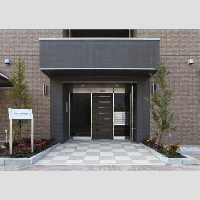 サンルミエールの物件外観写真