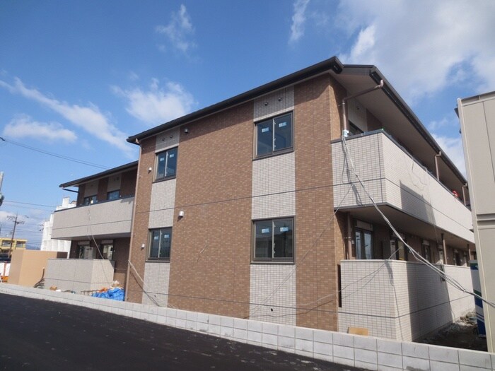 サンルミエールの物件外観写真