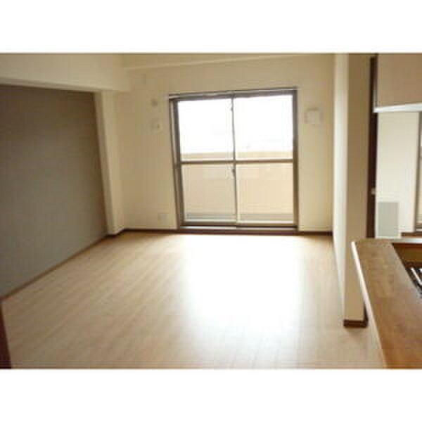 サンルミエールの物件内観写真