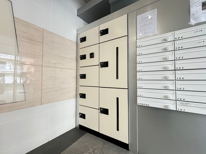 モンドール西院の物件外観写真