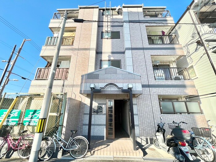 コ－ポラス門真の物件外観写真