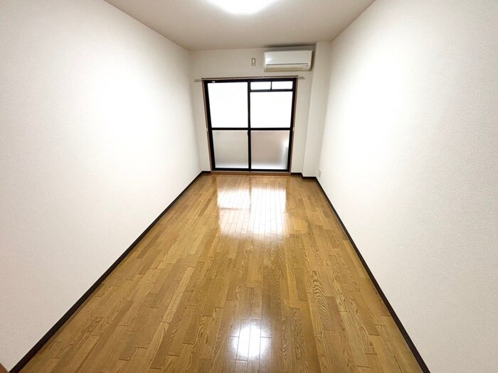 ソレイユ新伊丹の物件内観写真