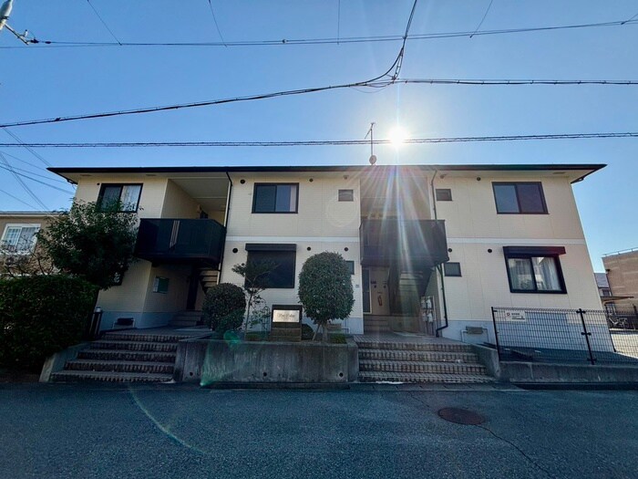 ヴァンコリ－ヌの物件外観写真