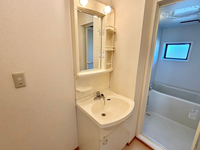 ヴァンコリ－ヌの物件内観写真