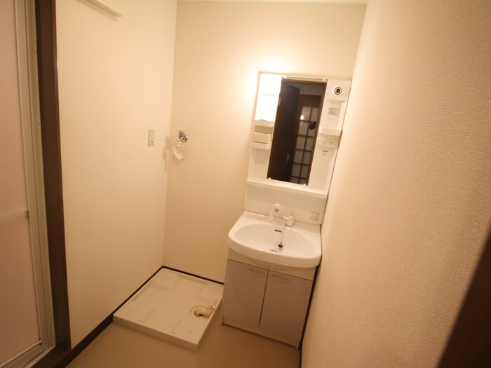 マンション佐脇の物件内観写真