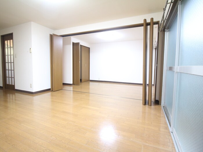 マンション佐脇の物件内観写真