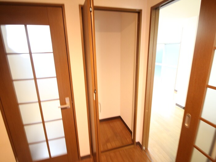 マンション佐脇の物件内観写真