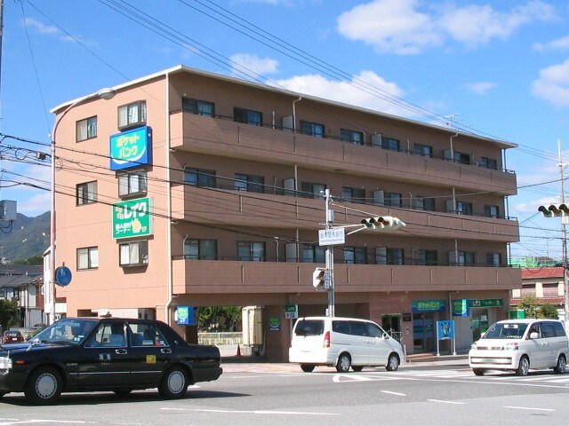 ウィナーズハウスの物件外観写真