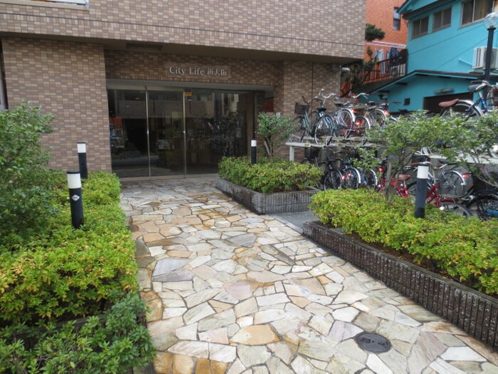 City Life新大阪(102)の物件外観写真