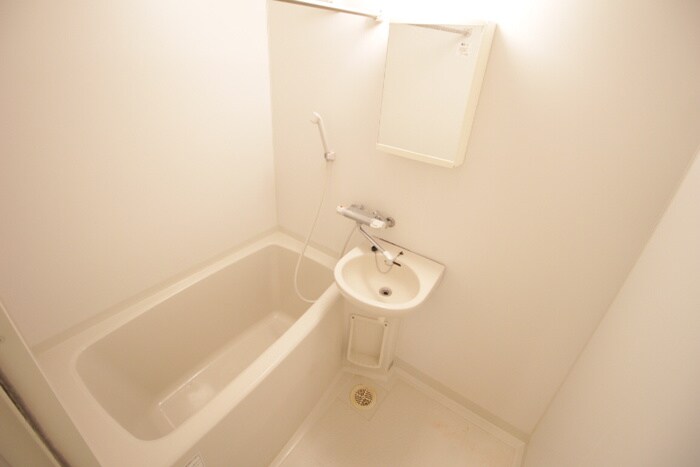 Ｒ・Ｉ・Ｎコ－ト巽東の物件内観写真