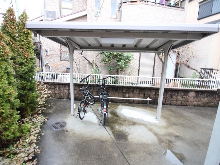 パティオヴィエントＢ棟の物件外観写真