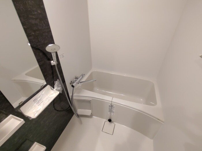 セレニテ江坂エクラの物件内観写真