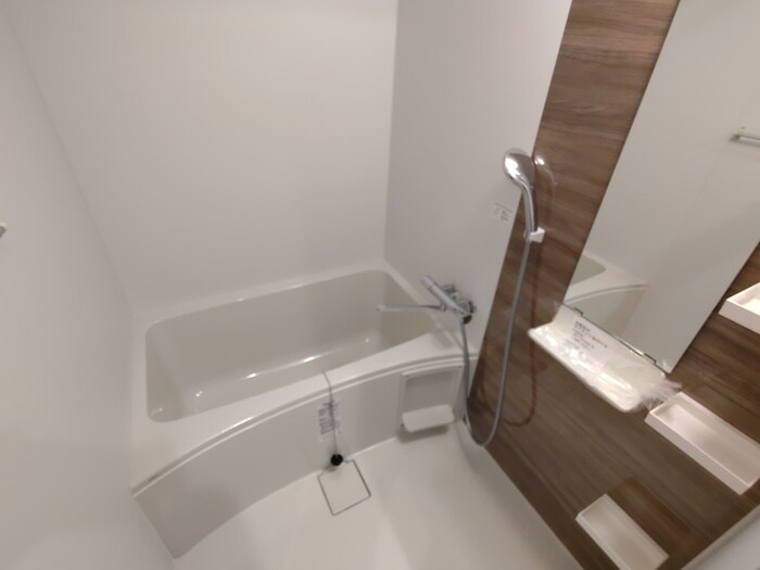 セレニテ江坂エクラの物件内観写真