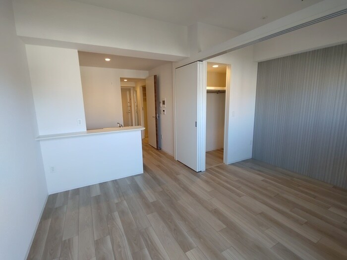 セレニテ江坂エクラの物件内観写真