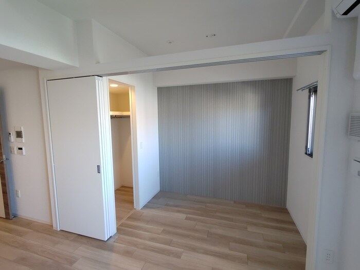 セレニテ江坂エクラの物件内観写真