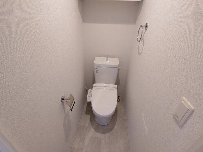 セレニテ江坂エクラの物件内観写真