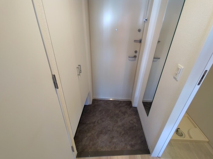 セレニテ江坂エクラの物件内観写真