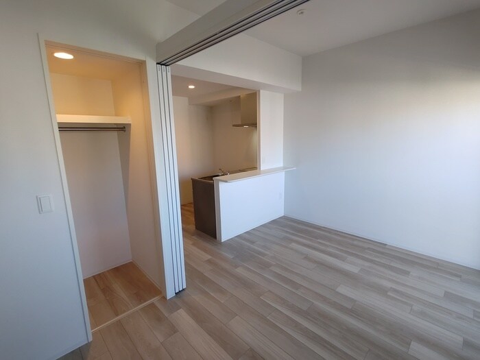 セレニテ江坂エクラの物件内観写真