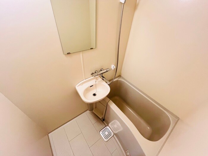 フロレスタ高次の物件内観写真