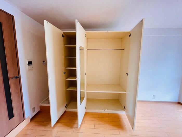 フロレスタ高次の物件内観写真