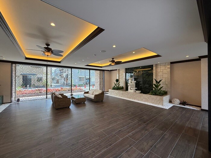 プレジオ帝塚山の物件外観写真