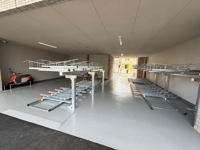 プレジオ帝塚山の物件外観写真