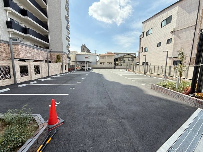 プレジオ帝塚山の物件外観写真