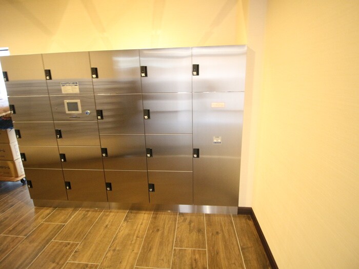 プレジオ帝塚山の物件外観写真