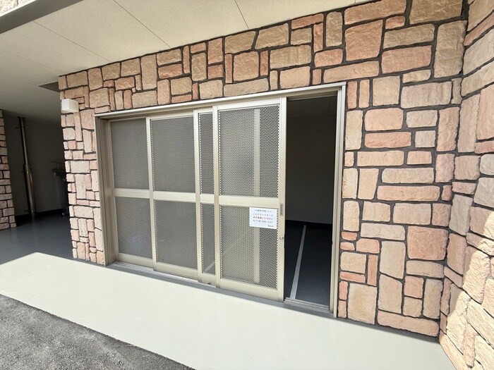 プレジオ帝塚山の物件外観写真